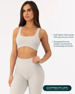 PAVOI Medium Support Bras|Bras-Athleisure Curved Hem Medium-Support Sports Bra