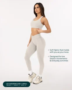 PAVOI Fashion Leggings|Full Length-Athleisure Scrunch Crossover Leggings