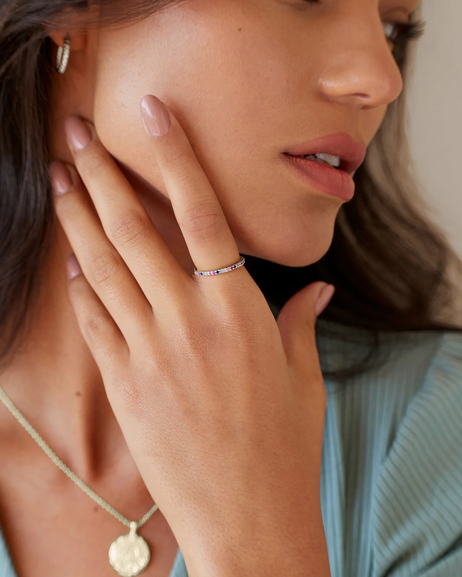 PAVOI Stackable|Eternity-Colored Mila Eternity Band