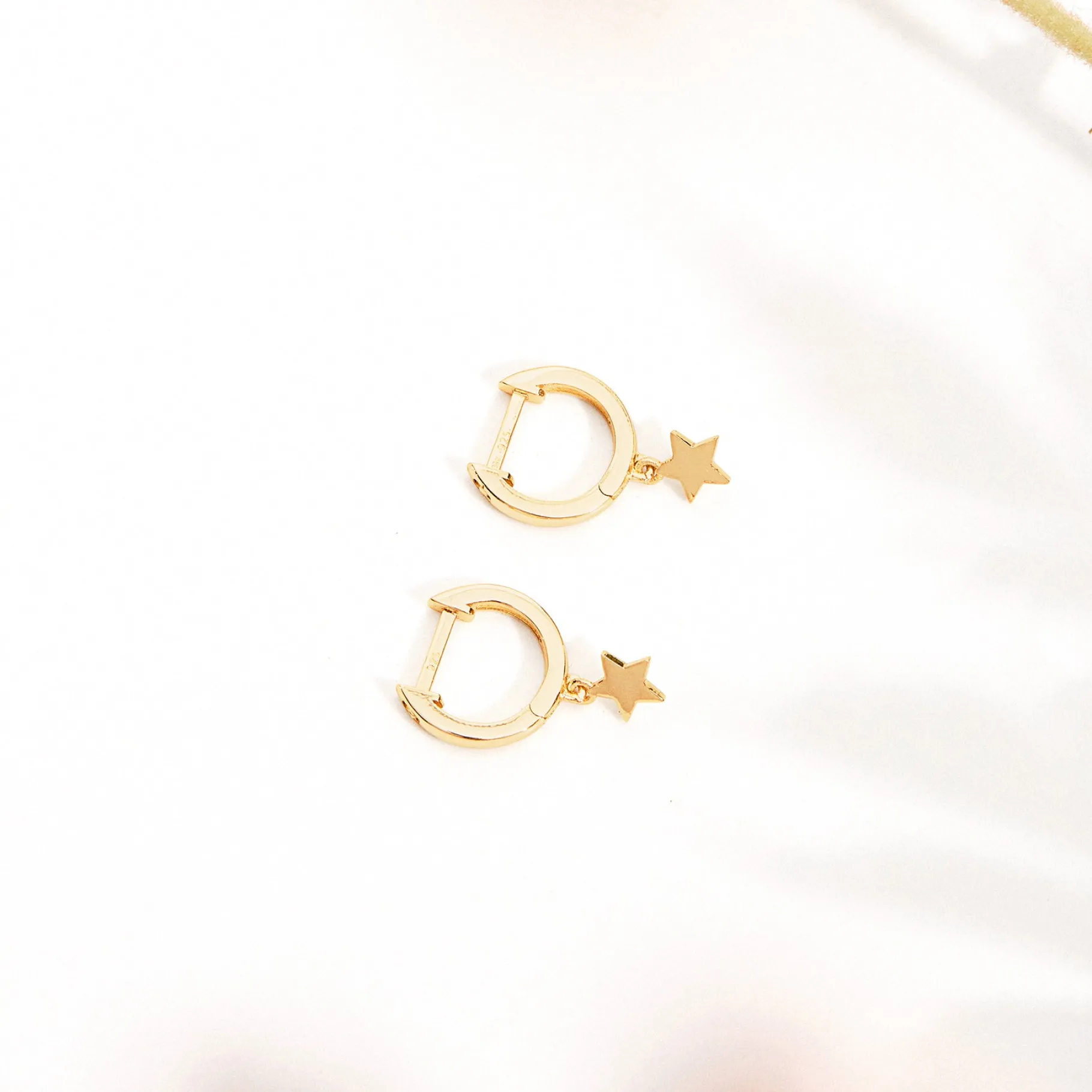 PAVOI Dangle & Threader|Huggies-Drop Star Huggies