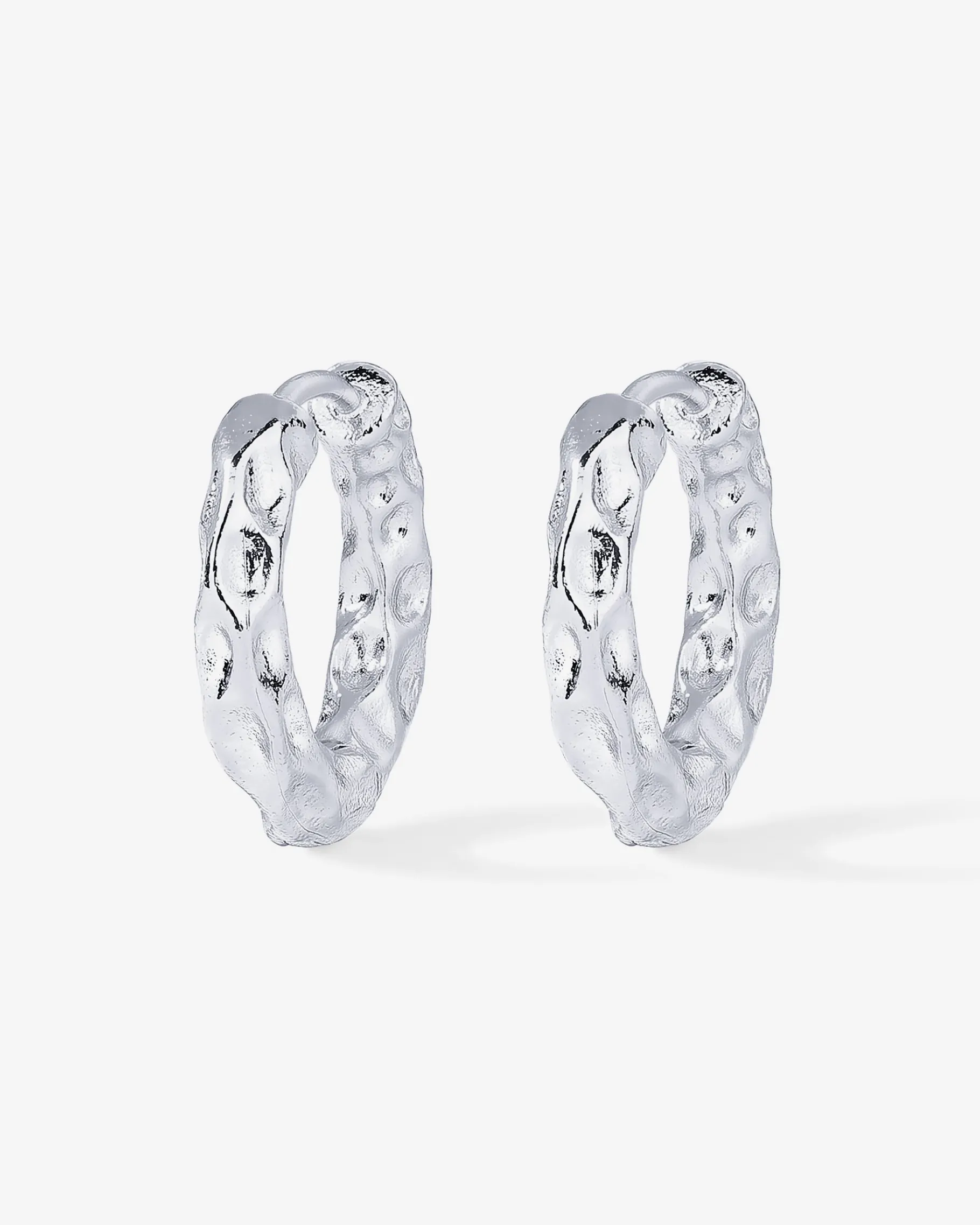 PAVOI Huggies|Hoops-Hammered Huggies