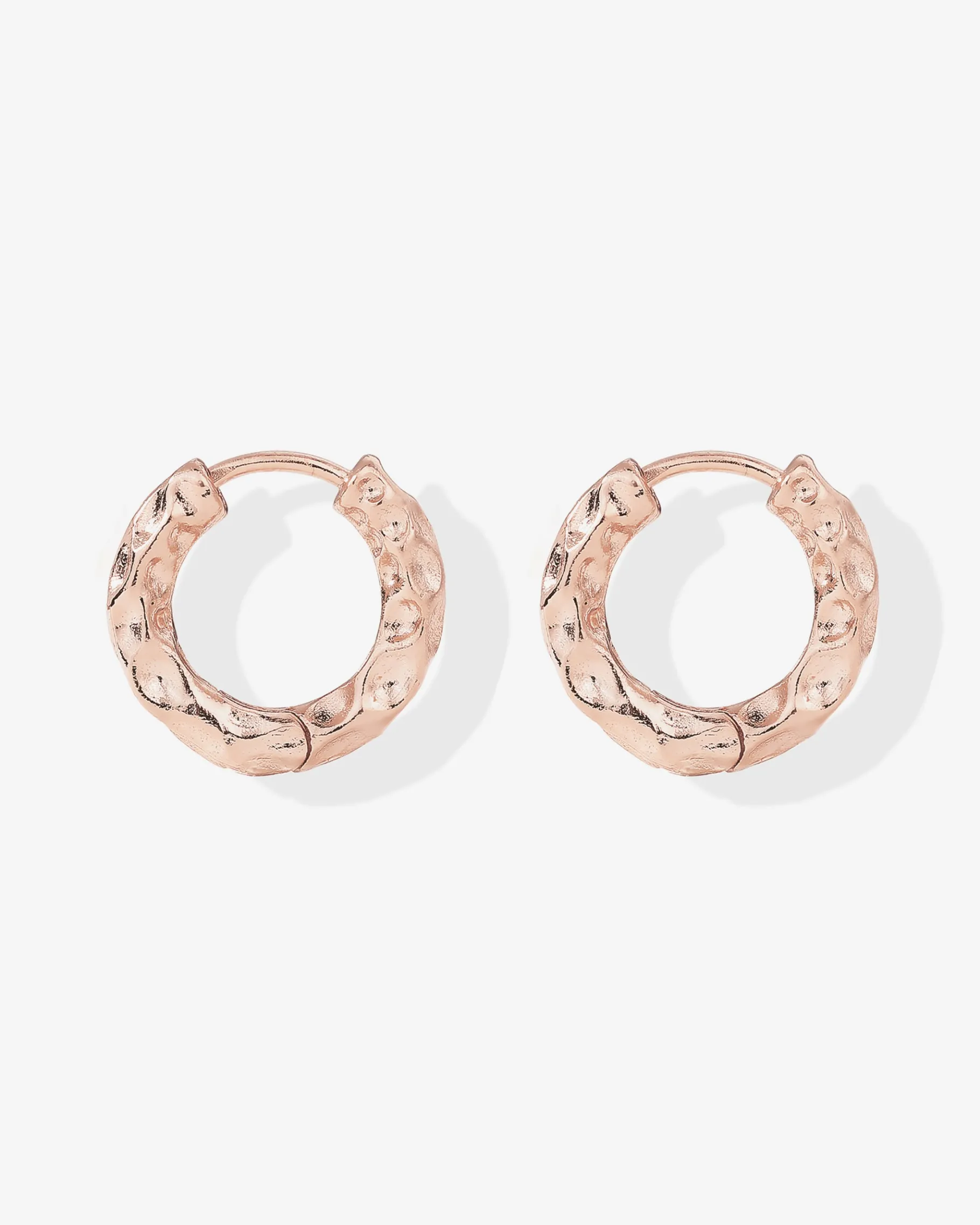 PAVOI Huggies|Hoops-Hammered Huggies
