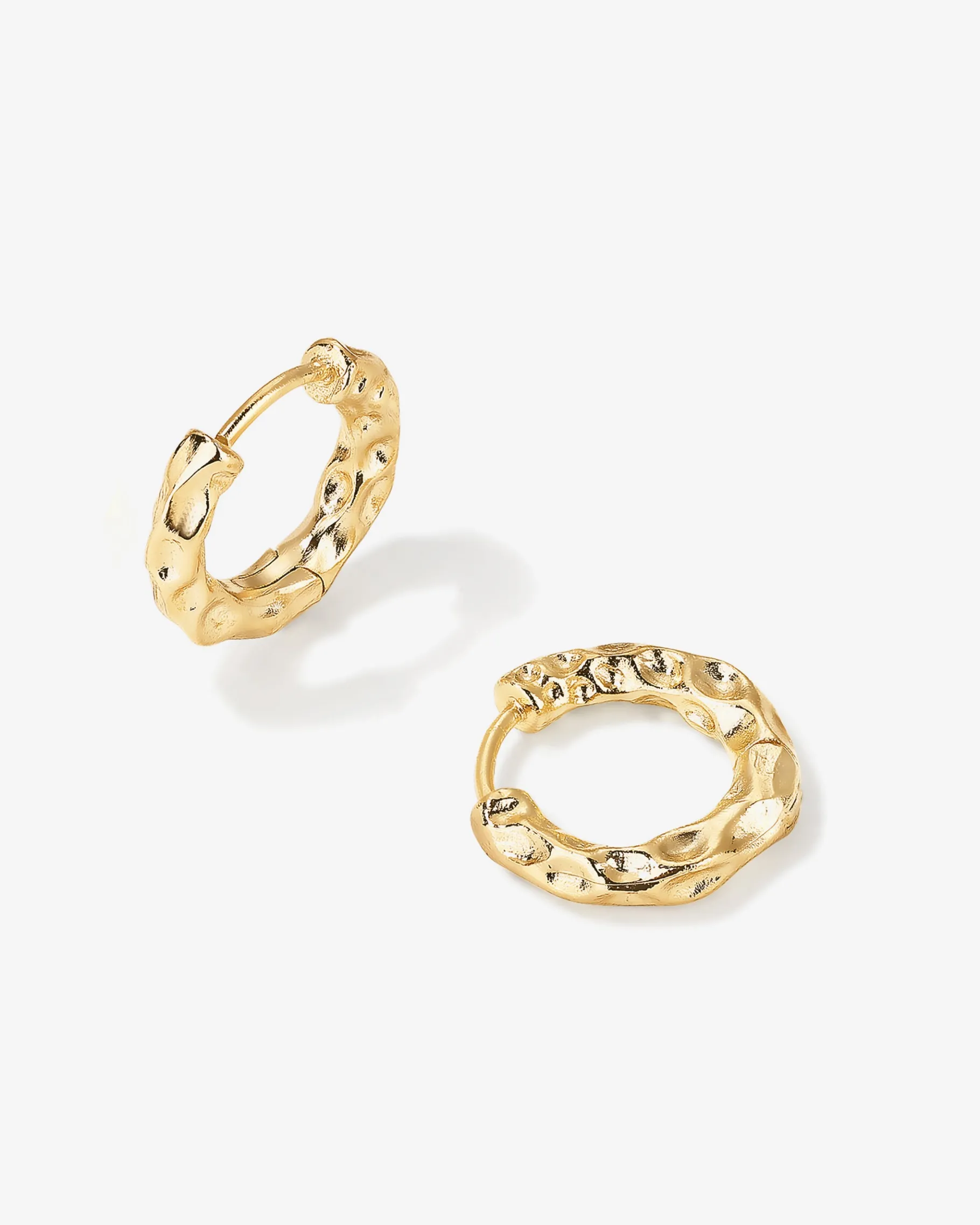 PAVOI Huggies|Hoops-Hammered Huggies