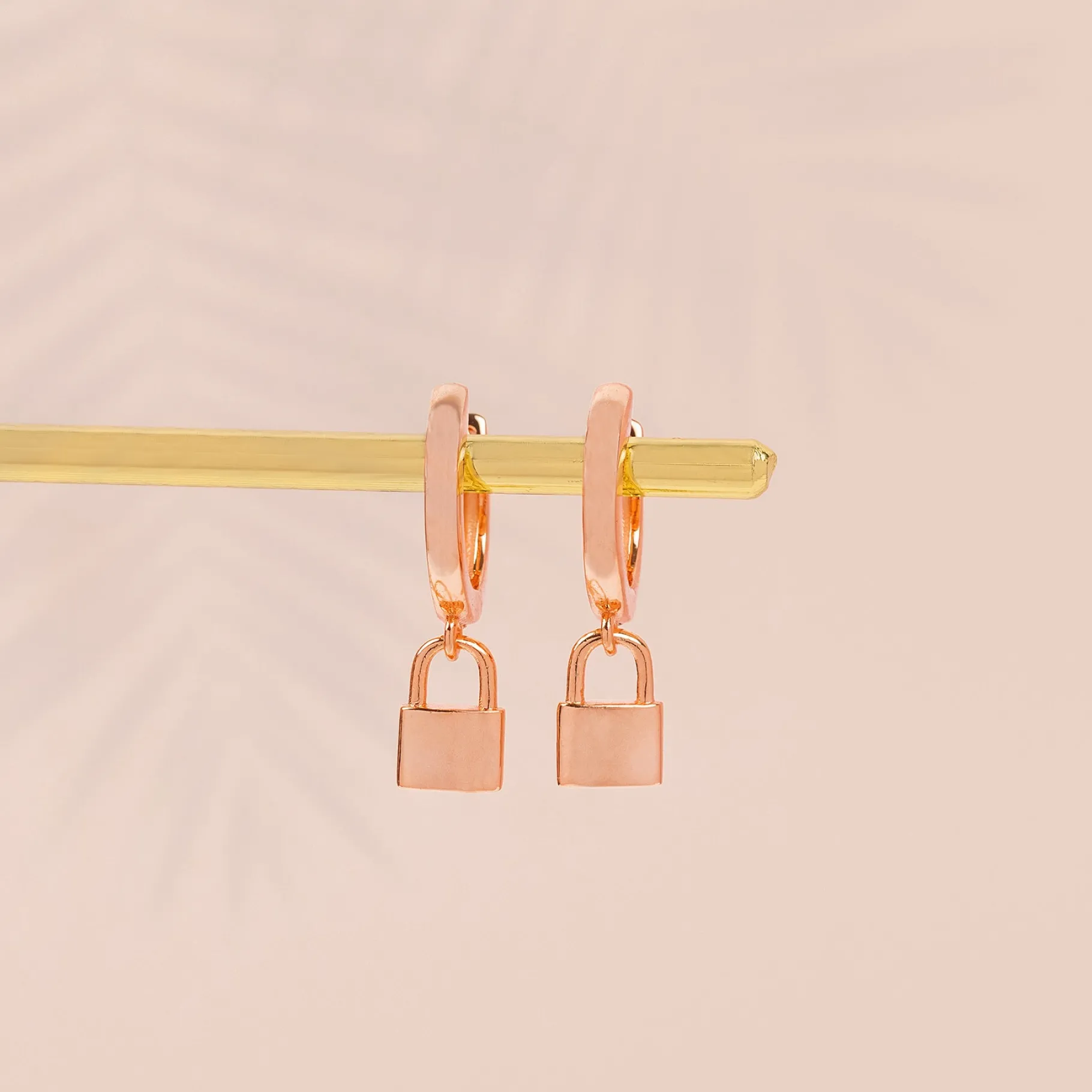 PAVOI Dangle & Threader|Huggies-Lock Huggies