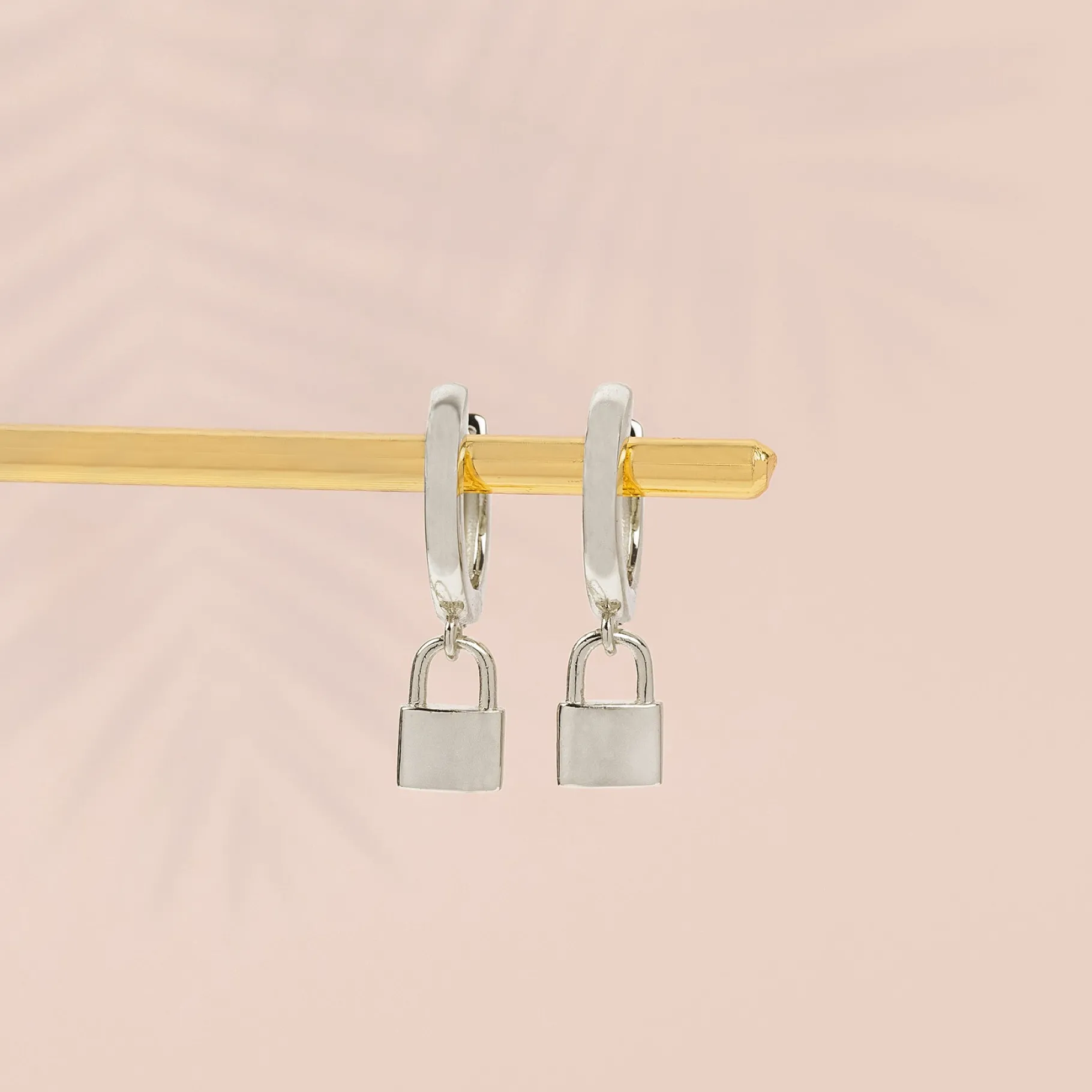 PAVOI Dangle & Threader|Huggies-Lock Huggies