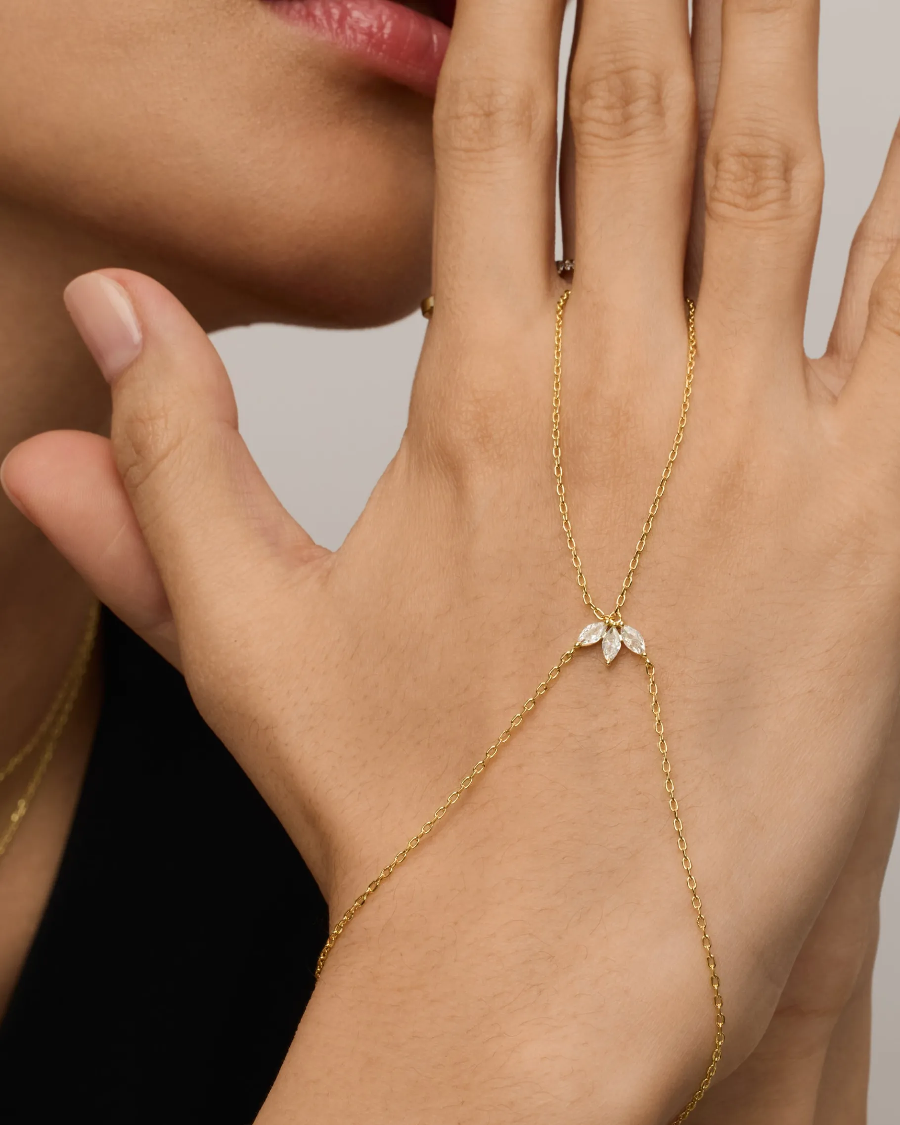 PAVOI Hand Chains-Lotus Hand Chain