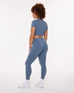 PAVOI Short & Long Sleeve Tops|Low Support Bras-Lounge Athleisure Short Sleeve Crop T-Shirt
