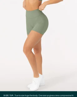 PAVOI 4