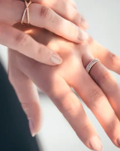 PAVOI Eternity-Mila Eternity Band