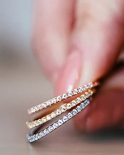 PAVOI Eternity-Mila Eternity Band