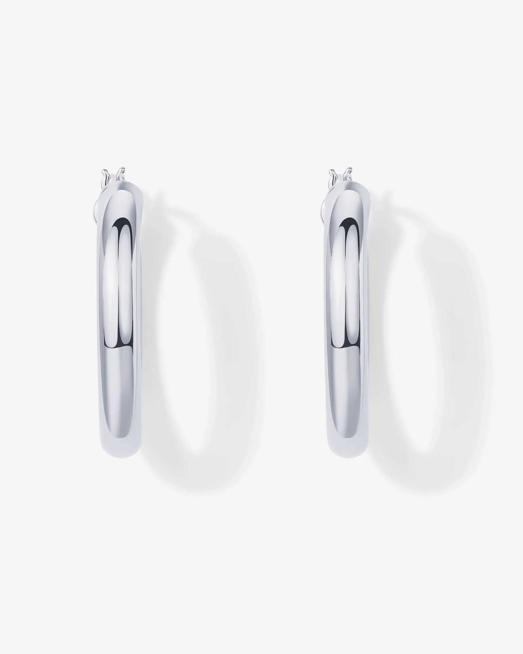PAVOI Hoops-Oval Chunky Hoops