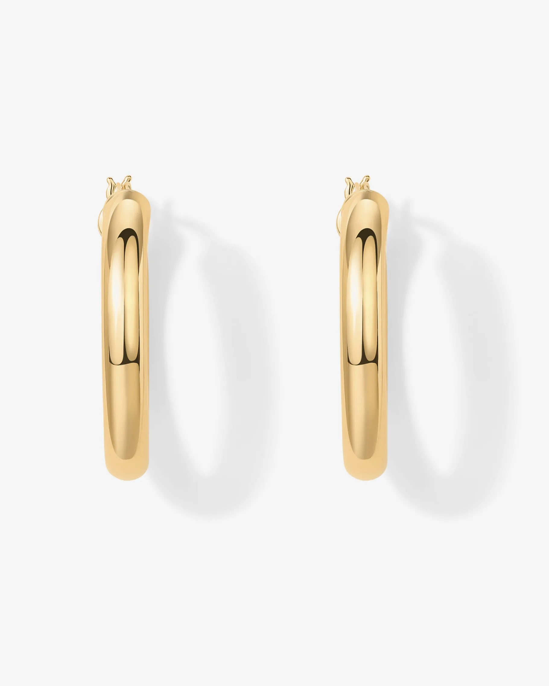 PAVOI Hoops-Oval Chunky Hoops