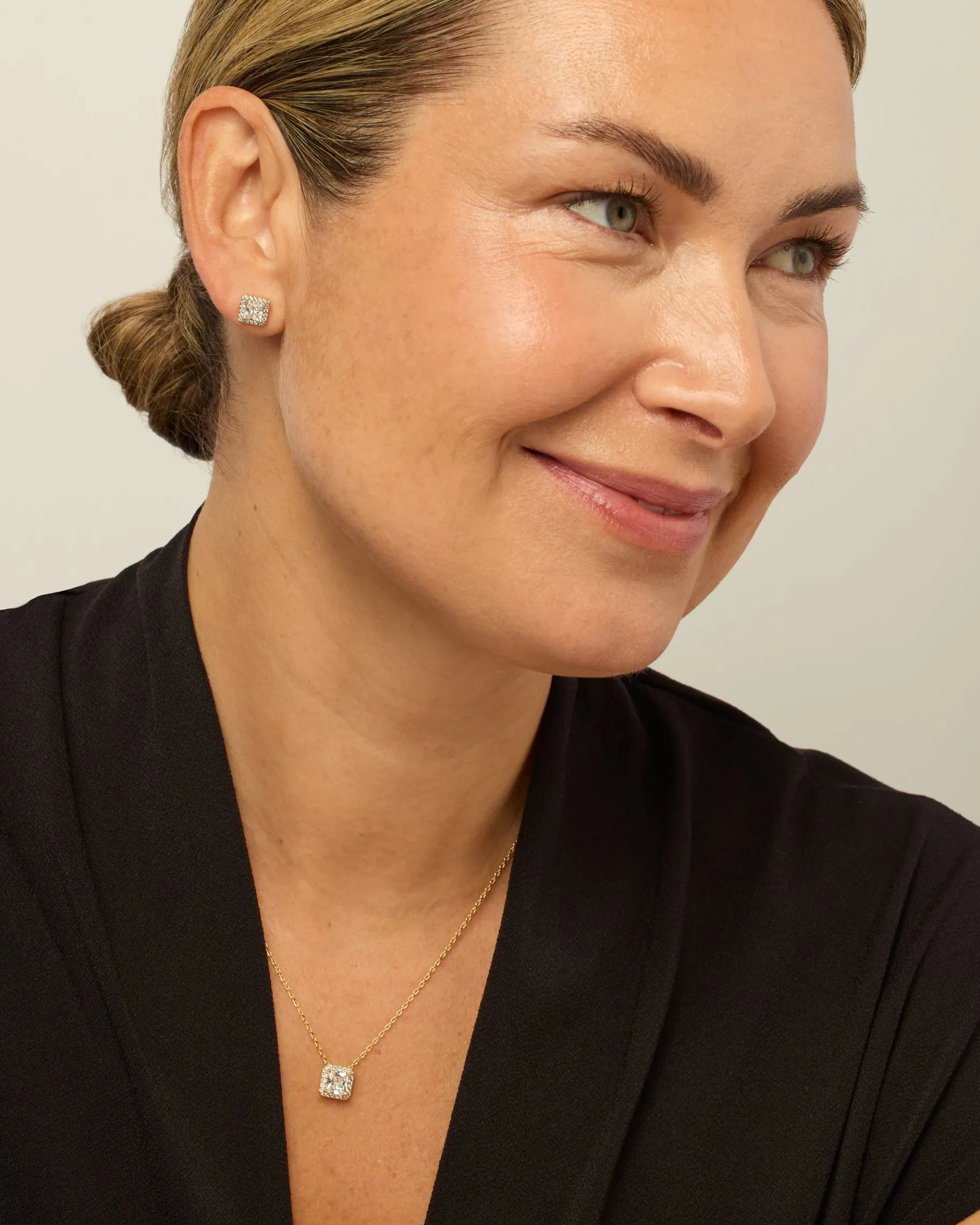 PAVOI Studs-Princess Halo Studs