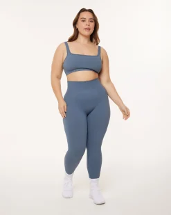 PAVOI Full Length-Seamless Ribbed Full-Length High-Waisted Leggings