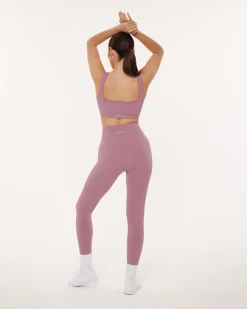 PAVOI Full Length-Seamless Ribbed Full-Length High-Waisted Leggings